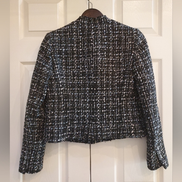NWOT  Tommy Hilfiger tweed cropped blazer, size 2, navy, white, silver - Picture 5 of 11